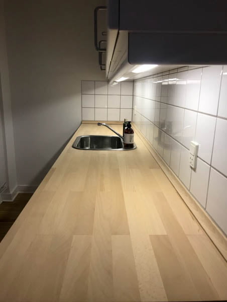 Nedslibning-af-bordplader-2